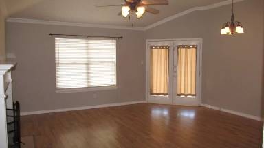 Main picture of 2205 96th St