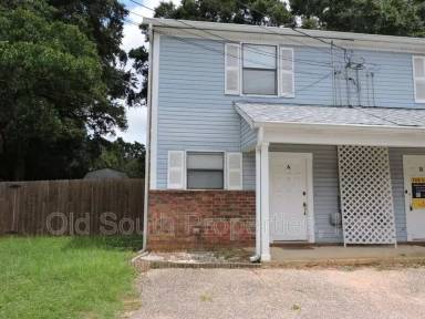 Main picture of 7702 Kipling St