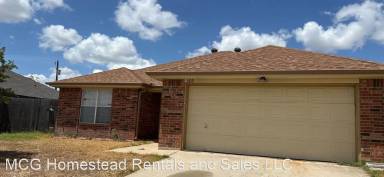 Main picture of 5109 James Loop