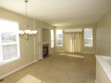 Main picture of 7629 Autumn Knoll Dr