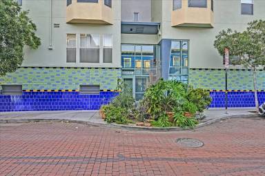 Main picture of 1330 Stevenson St