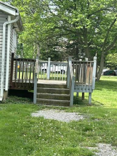 Main picture of 5 Centennial Ave