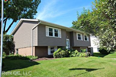 Main picture of 1983 Bristol Dr