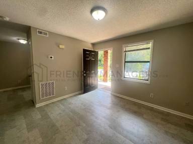 Main picture of Bay Meadow Apartments