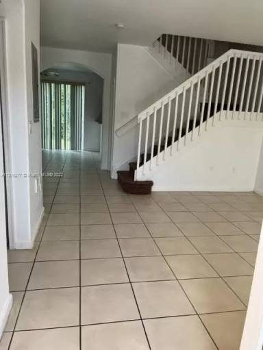 Main picture of 1457 SE 24th Ct