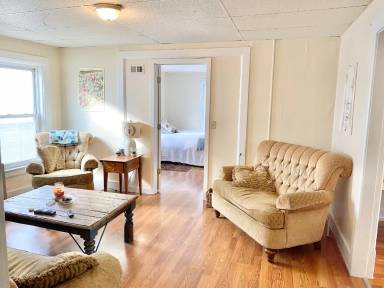 Main picture of 48 Intervale Ave