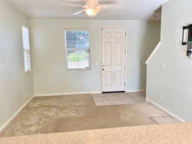 Main picture of 1480 N Dara Ave
