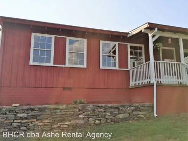 Main picture of 207 Doe Meadows Dr
