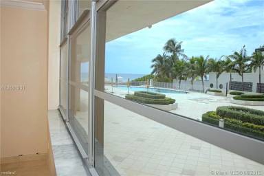 Main picture of Corinthian Condominium