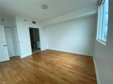 Main picture of 1401 SW 22nd St