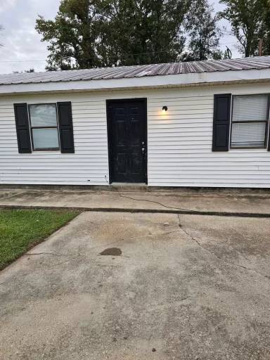 Main picture of 50045 Kevin Dr