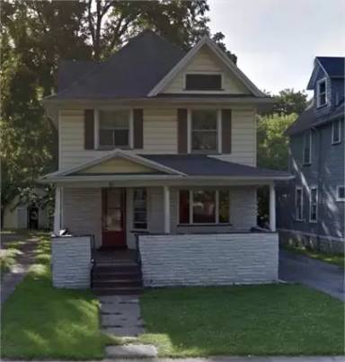 Main picture of 81 Post Ave