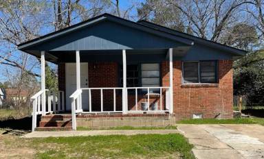 Main picture of 1628 McArthur St