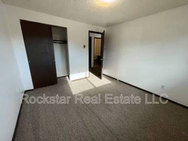 Main picture of 6520 N Standard St