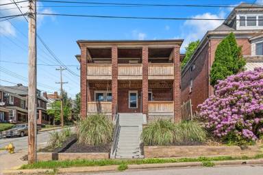 Main picture of 520 Halsey Ave