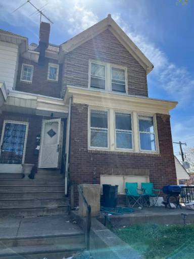Main picture of 3300 Saint Vincent St