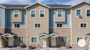 Main picture of Tucker Row at Waters Edge