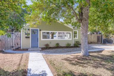 Main picture of 1700 W Stoll Pl