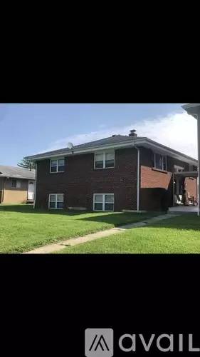 Main picture of 886 Byron Ave