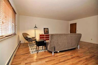 Main picture of 917-37 Highland Ave