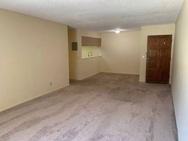 Main picture of 507 E Broadway