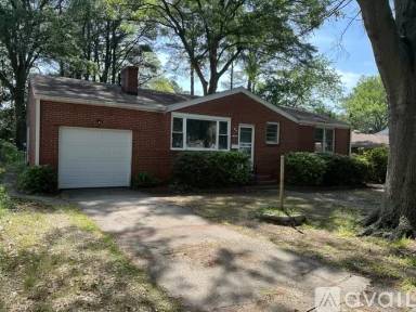 Main picture of 1370 S Braden Cres