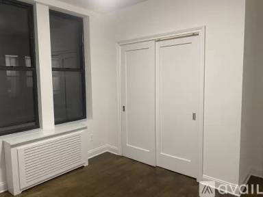 Main picture of 200 W 58th St