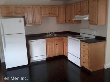 Main picture of 339 W 6th St
