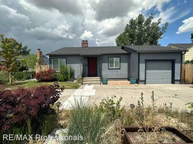 Main picture of 355 Ardmore Dr