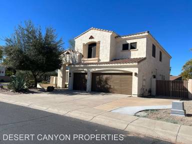 Main picture of 814 E Aquarius Pl