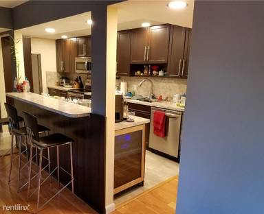 Main picture of 3860 NE 170th St
