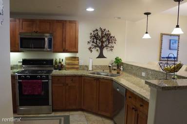 Main picture of 4711 Ambrose Ave