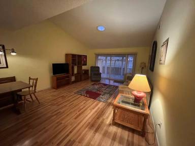 Main picture of 3218 Village 3