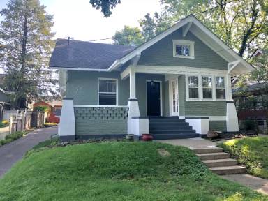 Main picture of 1207 Richmond Rd