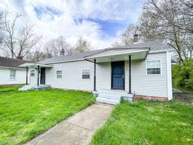 Main picture of 2844 Dr Andrew J Brown Ave
