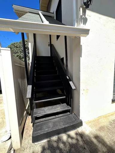 Main picture of 1035 Wong Ln