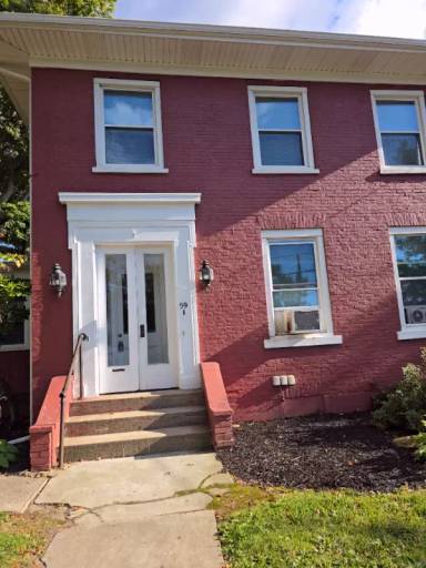 Main picture of 59 65 Main St