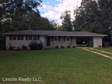 Main picture of 1216 McRee Dr