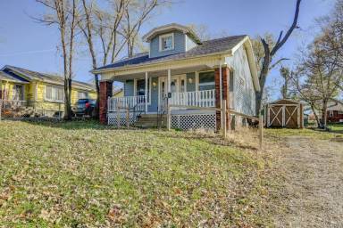 Main picture of 714 N 33rd St