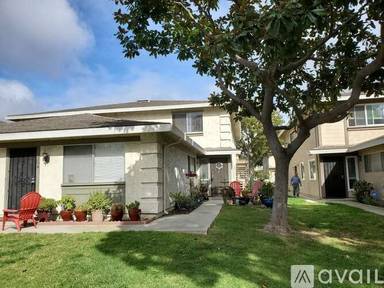 Main picture of 1202 Portola Rd