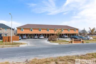 Main picture of 1300 Hummingbird Ct