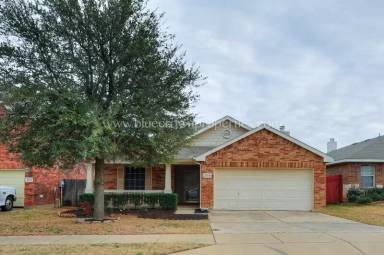 Main picture of 2709 Gardendale Dr