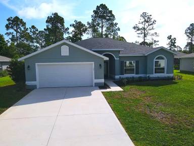 Main picture of 37 Pine Croft Ln