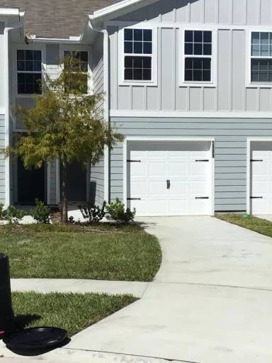 Main picture of 5935 Creekside Crossing Dr