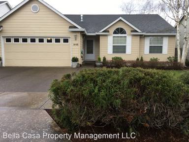 Main picture of 1448 NW Riesling Way