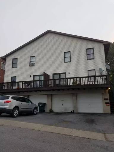 Main picture of 238 N Penn St