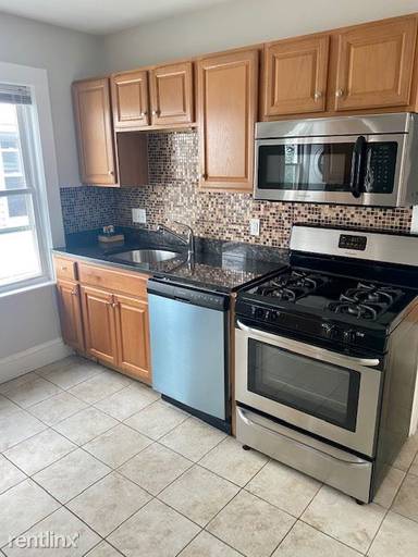 Main picture of 16 Silvey Pl