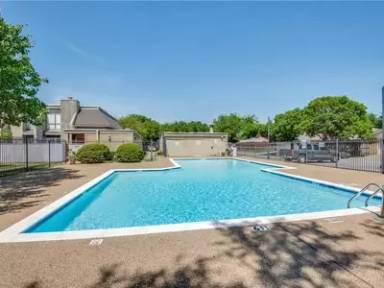 Main picture of Guest Parking Park Lane Townhomes