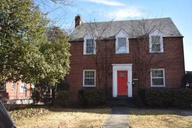 Main picture of 7205 Clarendon Rd