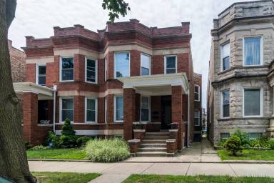 Main picture of 6130 S Champlain Ave